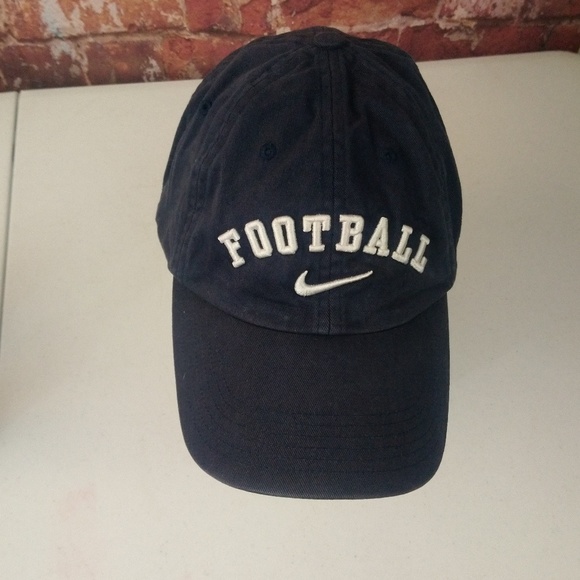 nike football cap